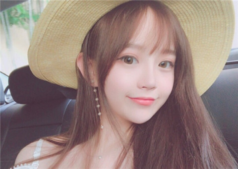 刚加的女生怎么开场白?一开口展现高情商的聊天2